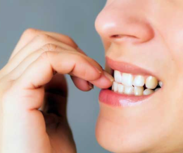 تیک عصبی چیست؟ انواع تیک های عصبی