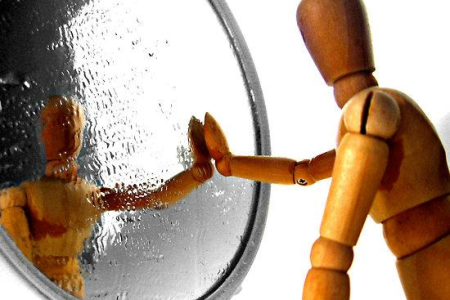 خودشناسی چیست؟